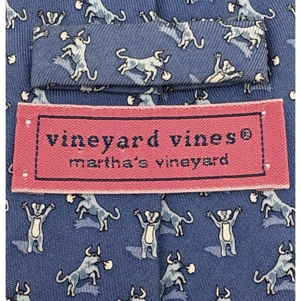 Vineyard Vines Men’s Necktie 100% Silk Blue Bulls Teddy Bears Outdoor Luxury 62" - Picture 5 of 7